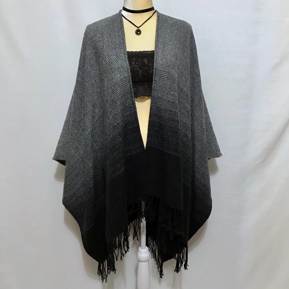 ❌SOLD❌ Ann Taylor Loft Ombré Poncho for Women One Size - Picture 1 of 8